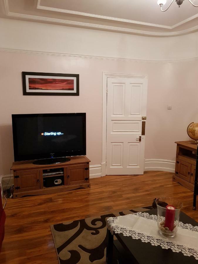 Beautiful Room In Victorian Family Home Ilford Exterior foto